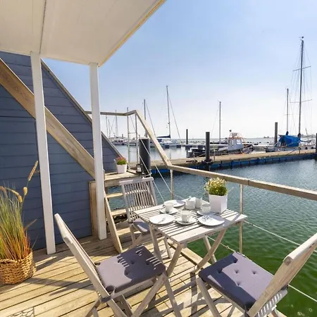 Πλωτό κατάλυμα Lasse Comfortable Heiligenhafen
